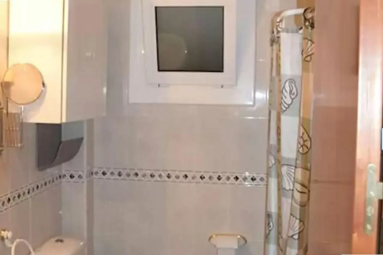Apartamentos Escoles 플라티야 다로 아파트